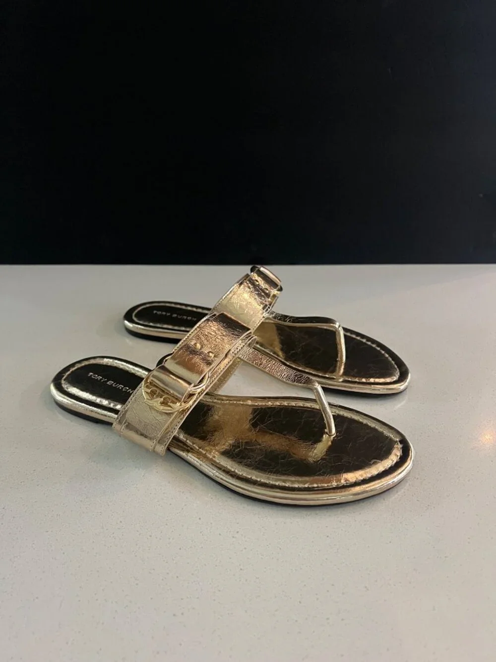 Tory Burch Selby gold Leather Thong Sandals flats slides size 7.5